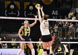 Sultanlar Ligi’nde dev maç: Fenerbahçe – VakıfBank