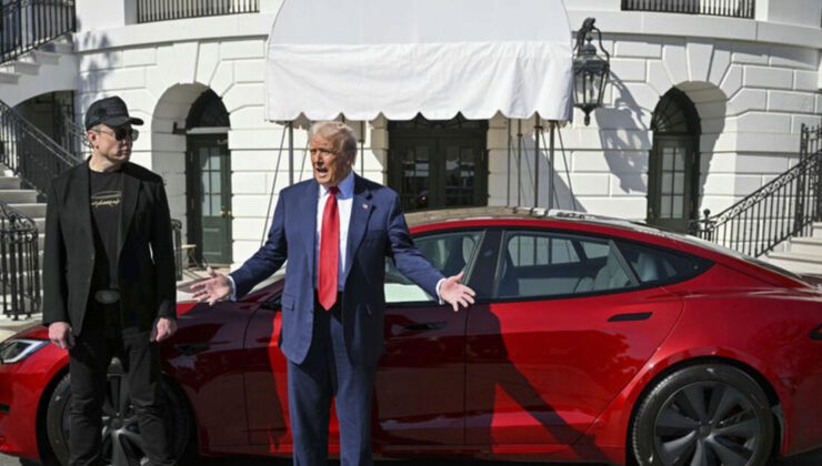 ABD Başkanı Trump’tan “Tesla saldırıları”na karışanlara 20 yıla kadar hapis cezası uyarısı