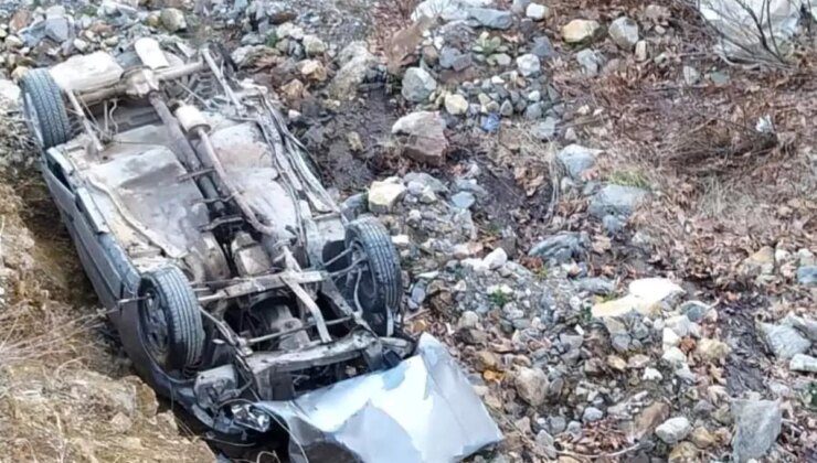 Adıyaman’da Otomobilin Dere Yatağına Yuvarlanması: 1 Ölü, 1 Yaralı