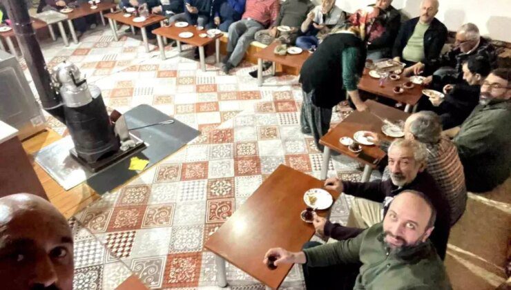 Akçayunt Köyü’nde Birlikte İftar Geleneği Devam Ediyor