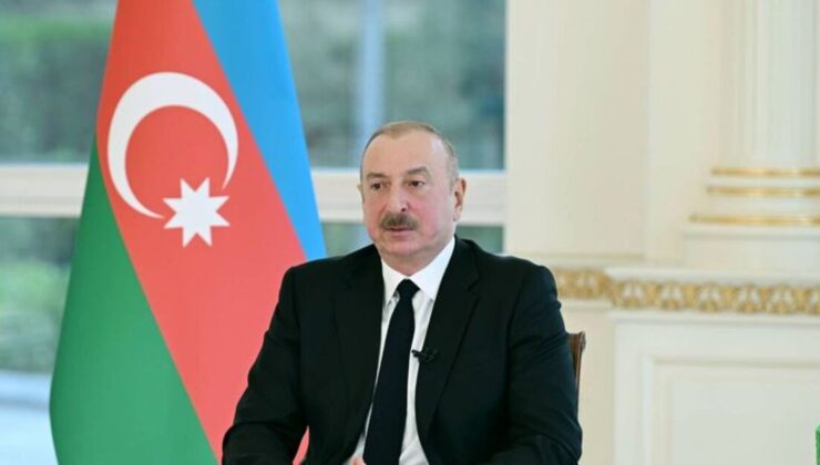 Aliyev, Azerbaycan’ın D-8’e üyeliğini onayladı