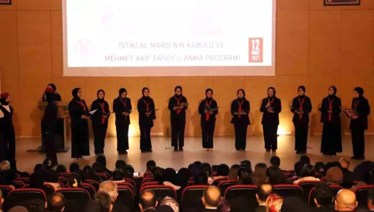 Bayburt’ta İstiklal Marşı’nın Kabulü ve Mehmet Akif Ersoy’u Anma Programı Düzenlendi