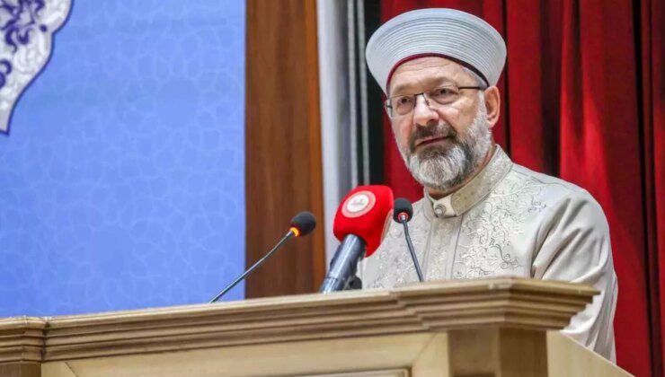 Diyanet İşleri Başkanı Erbaş, Güzel Ahlakın Önemine Dikkat Çekti