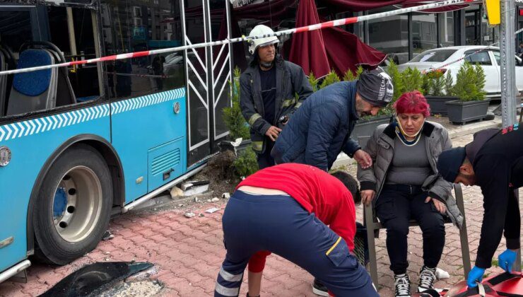 E5 Haramidere Büyükçekmece istikametinde İETT otobüsü kaza yaptı