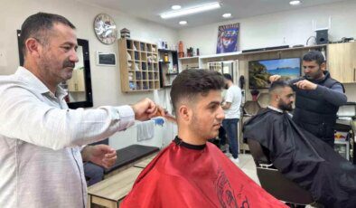 Erzincan’da Bayram Yoğunluğu: Kuaför ve Berberler Randevu ile Çalışıyor