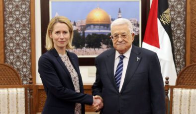 Filistin Devlet Başkanı Abbas: Gazze’ye saldırılarını durdurması için İsrail’e baskı yapmalı