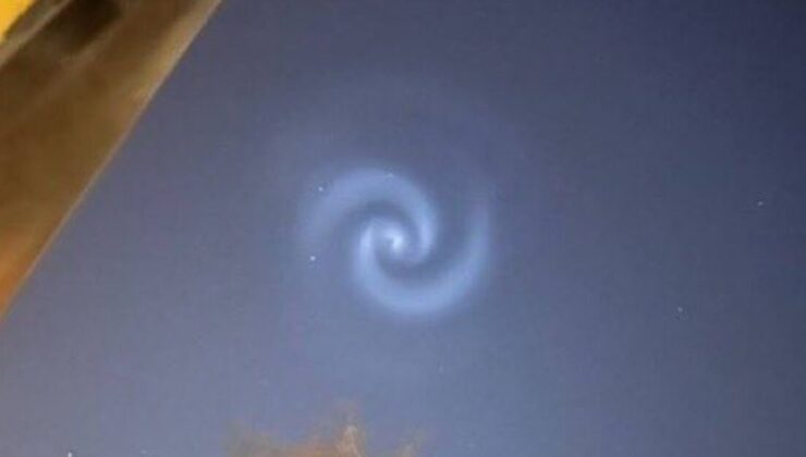 Gökyüzündeki sıra dışı spiral görüntü merak uyandırdı: Sebebi belli oldu