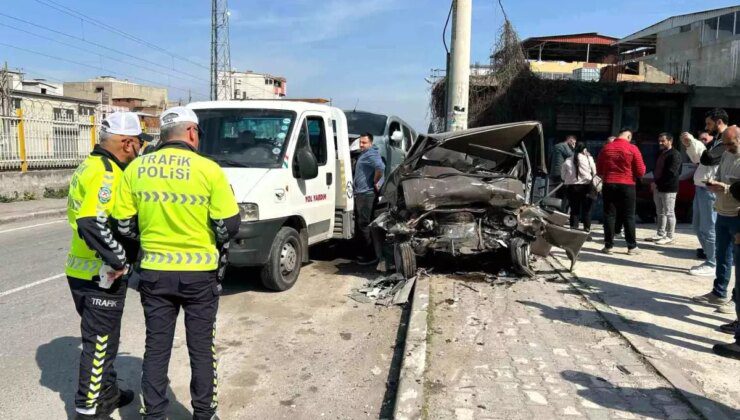 İzmir’de Alkollü Sürücünün Hız Face Kazası: 6 Araç Zarar Gördü