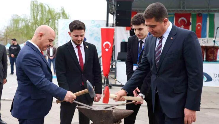 Nevruz Bayramı Düzce Üniversitesi’nde Coşkuyla Kutlandı