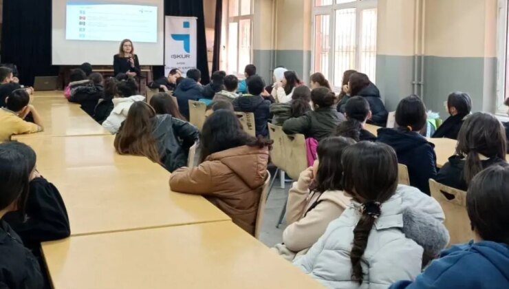 Öğrencilere Meslek Seçimi Semineri Düzenlendi