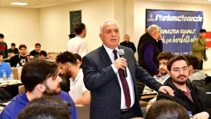 Vali Aziz Yıldırım, Öğrencilerle Sahur Programında Buluştu
