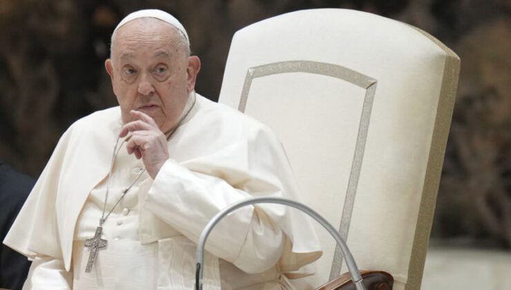 Vatikan: Papa tedaviye iyi yanıt veriyor ve iyileşmeye devam ediyor