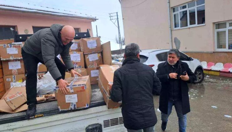 Vezirköprü’deki İhtiyaç Sahibi Öğrencilere Bayram Sevinci