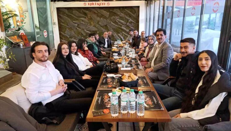 Yurt Eğitim Sen Ağrı Şubesi’nden Ramazan İftarı