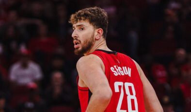 Alperen Şengün tarih yazdı! Rockets’ı galibiyete taşıdı