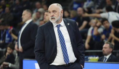 Anadolu Efes Başantrenörü Pablo Laso: ‘Çok büyük hatalar yaptık’