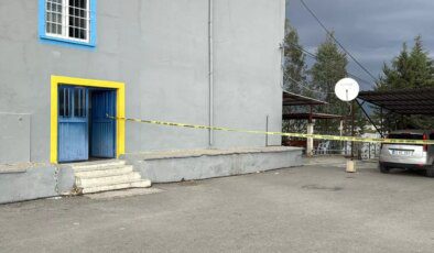 Ortaokul öğrencisi okul müdürünü tüfekle vurdu