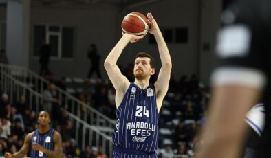 Anadolu Efes Baskonia ile karşılaşacak!