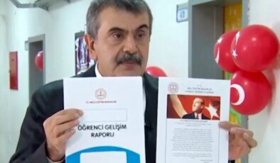 Atatürk karnelerden kaldırıldı mı? Yusuf Tekin’den çok konuşulan iddiaya yanıt