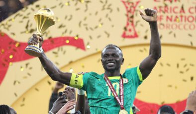 Maça damga vuran Sadio Mane’den hakem açıklaması!