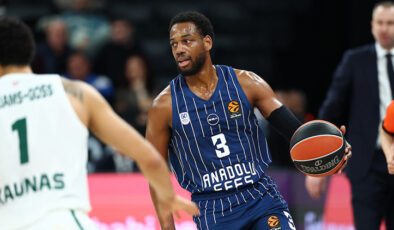 Anadolu Efes’in konuğu Virtus Bologna!