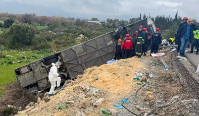 Düğünden dönenleri taşıyan otobüs uçuruma yuvarlandı! 13 ölü, 34 yaralı