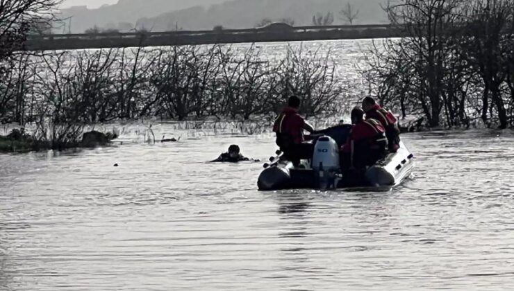 Manisa’da gölet kenarında kaybolan genç aranıyor