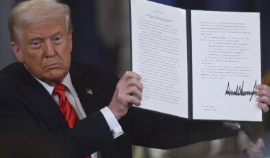 Trump’tan dünyayı etkileyecek İran kararı! Kararnameyi imzaladı