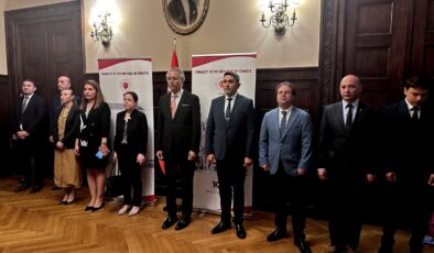 Atina’da 15 Temmuz demokrasi şehitleri anıldı
