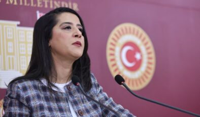 EMEP’li Karaca, KYK yurdundaki barınma ve hijyen sorunlarını Meclis gündemine taşıdı