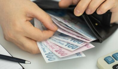İndirim beklerken sürpriz zam! Akaryakıtta tabela yine değişiyor
