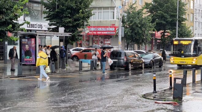 İstanbul’un bazı bölgelerinde sağanak etkili oldu