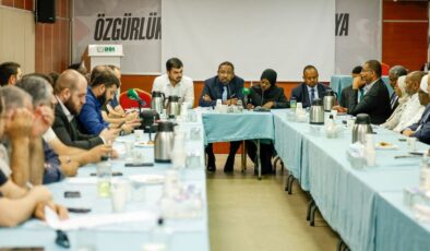 Sudanlı yetkililer İHH’da STK’larla bir araya geldi: ‘İnsani krize yeterli yardım gelmiyor’
