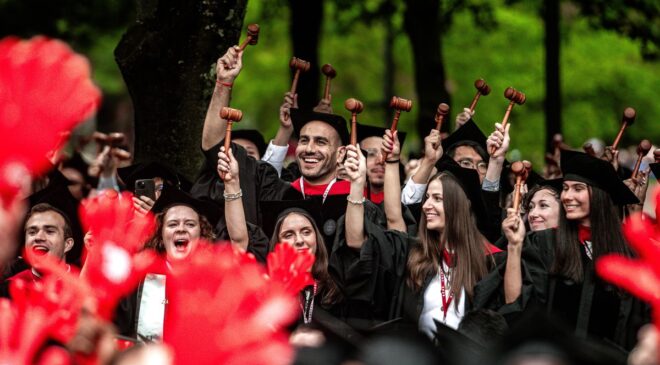 Trump Yönetimi, Yabancı Öğrencilerin ABD’de Kalma Süresini 4 Yılla Sınırlandıracak