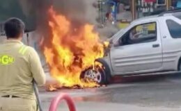 Yıllarca para biriktirip satın aldı, gözünün önünde alev alev yandı