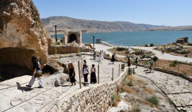 Gençler Hasankeyf’te Tarih ve Doğayla Buluştu