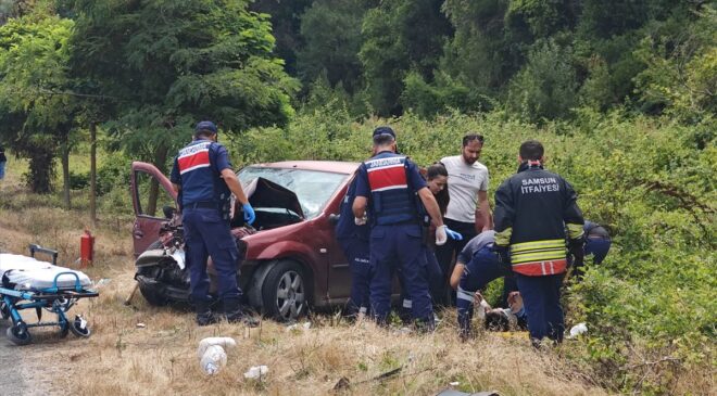 Samsun’da Kamyon ile Otomobil Çarpıştı: 2 Yaralı