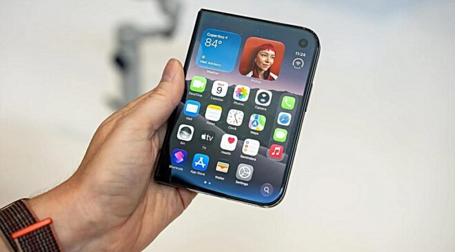 Apple’ın katlanabilir telefonu yok sattı! Stoklar 2 dakikada bitti