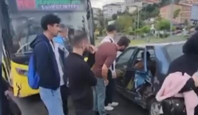 Başakşehir’de İETT otobüsü ile çarpışan otomobil bariyerlere çarptı, 3 kişi yaralandı