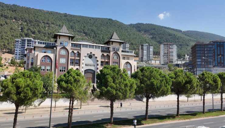 Mersinli cinayet davasında anne tahliye edildi, baba tutuklu kaldı