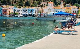 Türkiye’nin hemen dibinde! Meis Adası’nda 1 yıl kalana 280 bin TL verilecek