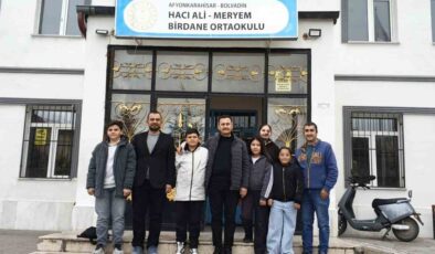 Afyonkarahisar Bolvadin’de İlçe Milli Eğitim Müdürü Keleş, DYK kurslarını inceledi