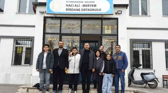 Afyonkarahisar Bolvadin’de İlçe Milli Eğitim Müdürü Keleş, DYK kurslarını inceledi