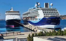 Bodrum’a iki dev gemiyle 2 bin 888 turist geldi