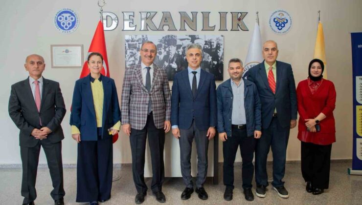 Prof. Dr. İsak Emin Aktepe, EBYÜ İlahiyat Fakültesi Dekanlığına yeniden getirildi